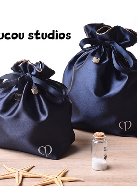 现货！cpb柜台正品精美缎面抽绳收纳袋，化妆收纳袋化妆包旅行