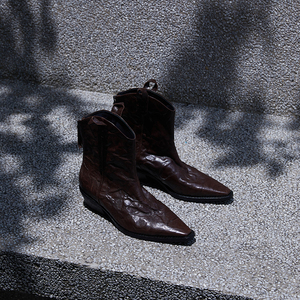 Le' Murmure 原创踝靴北美抓皱水牛皮重工艺 V口粗跟短靴靴子女春