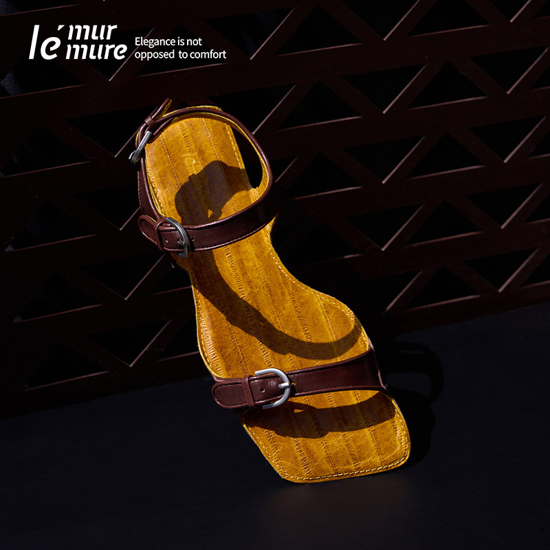 Le' Murmure "深海丝绸" 彩釉肌理 油蜡鳗鱼纹羊皮 极简平底凉鞋