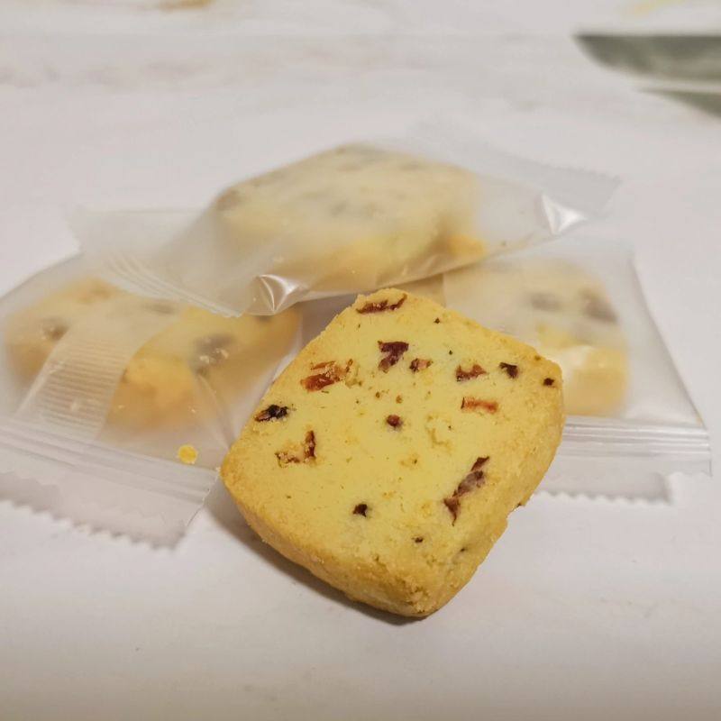 沪立唯丰蔓越莓奶酥曲奇量贩装早餐果味酥脆网红零食点心独立包装