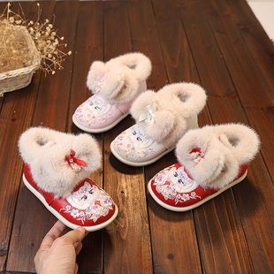 女童汉服绣花鞋短筒靴加绒冬款新中式古装加厚唐装古风拜年鞋靴子