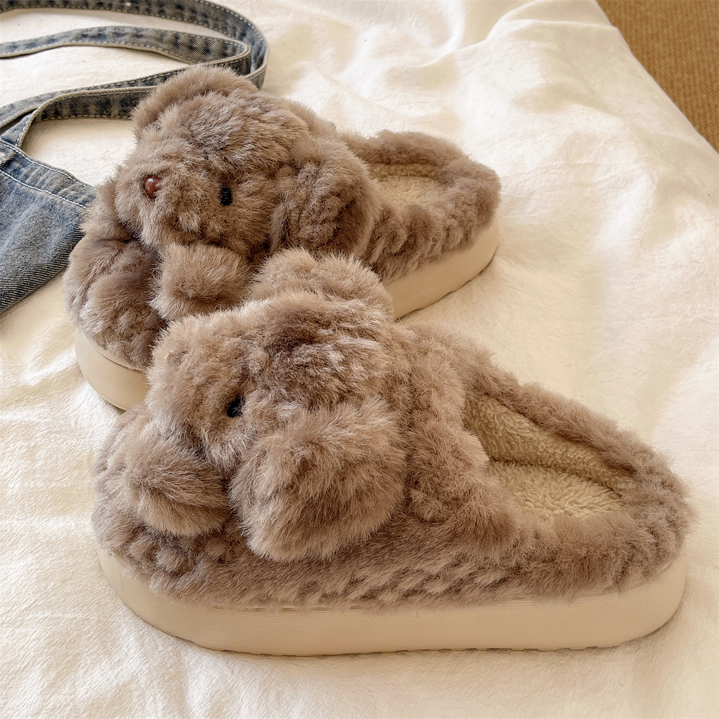 可爱小熊毛绒厚底保暖棉拖鞋