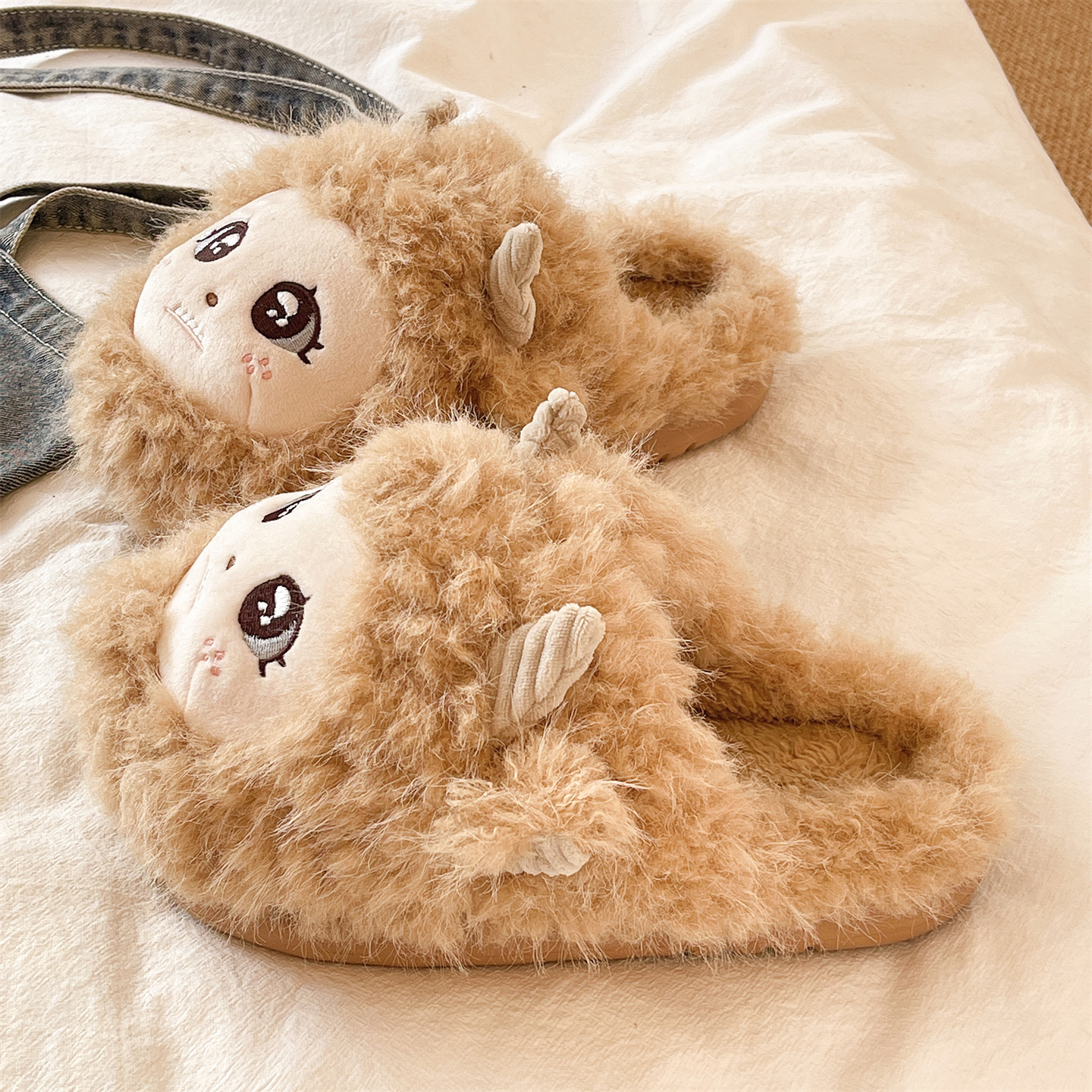 可爱小绵羊保暖包头棉拖鞋