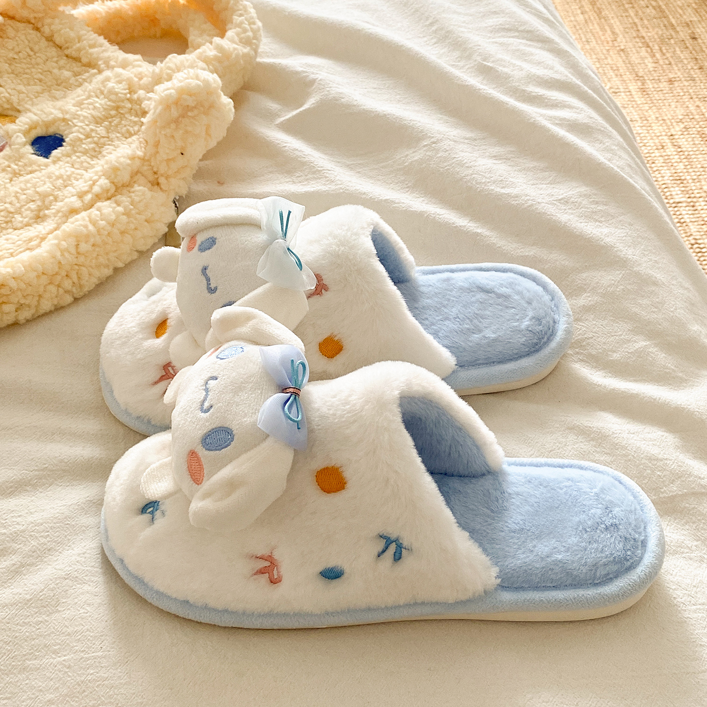 可爱卡通软底防滑保暖棉拖鞋
