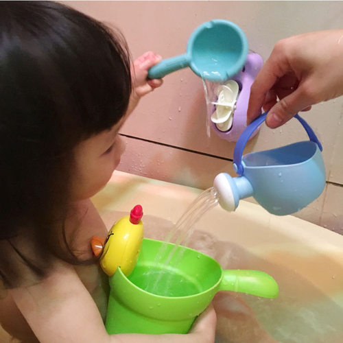 宝宝洗澡玩具婴儿戏水花洒玩具