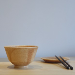 阿听浅黄釉黑釉餐食器 MARKET 米饭碗 THE OPEN