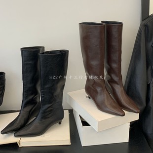 HZ2实拍复古尖头高筒靴长靴女2025秋冬新款粗跟皮带扣时装马丁靴