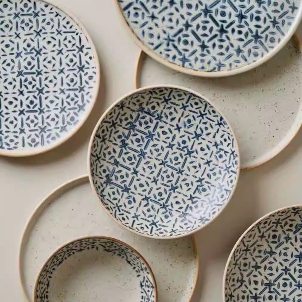 出丹麦手作粗陶青花餐具十字绣餐盘果盘糕点盘碟家用菜盘耐高温