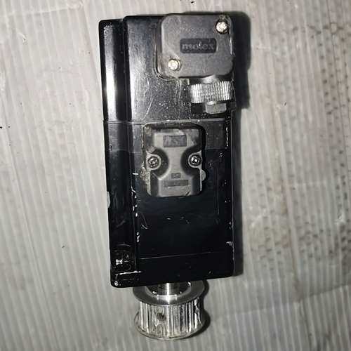 议价维修安川伺服电机，SGMAS-01ACA21，实图拍摄，功能包好