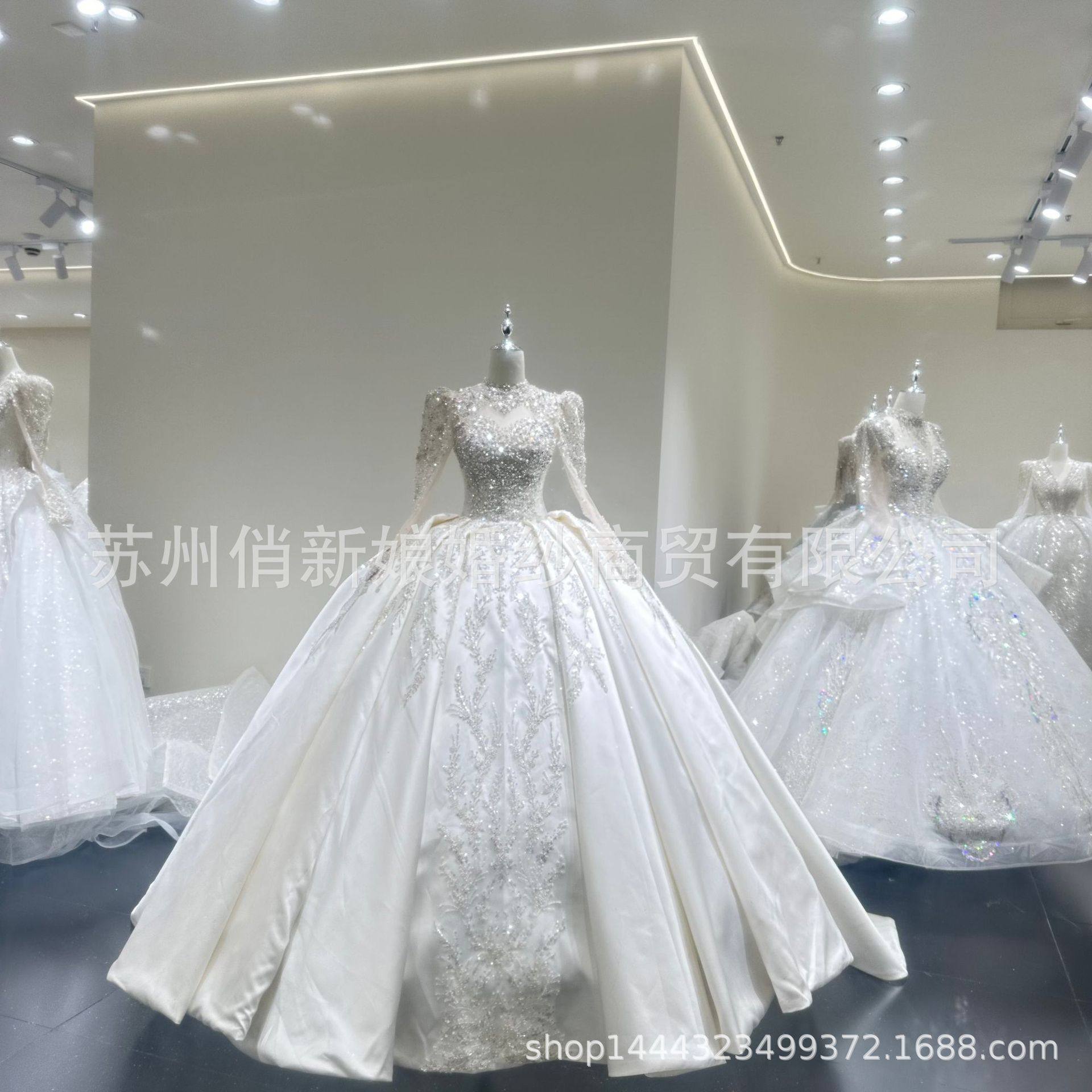 缎面长袖婚纱主纱2024新款新娘高级质感复古法式重工拖尾高领礼服,女装/女士精品,婚纱,淘宝优惠券,粉丝福利购,淘宝优惠卷