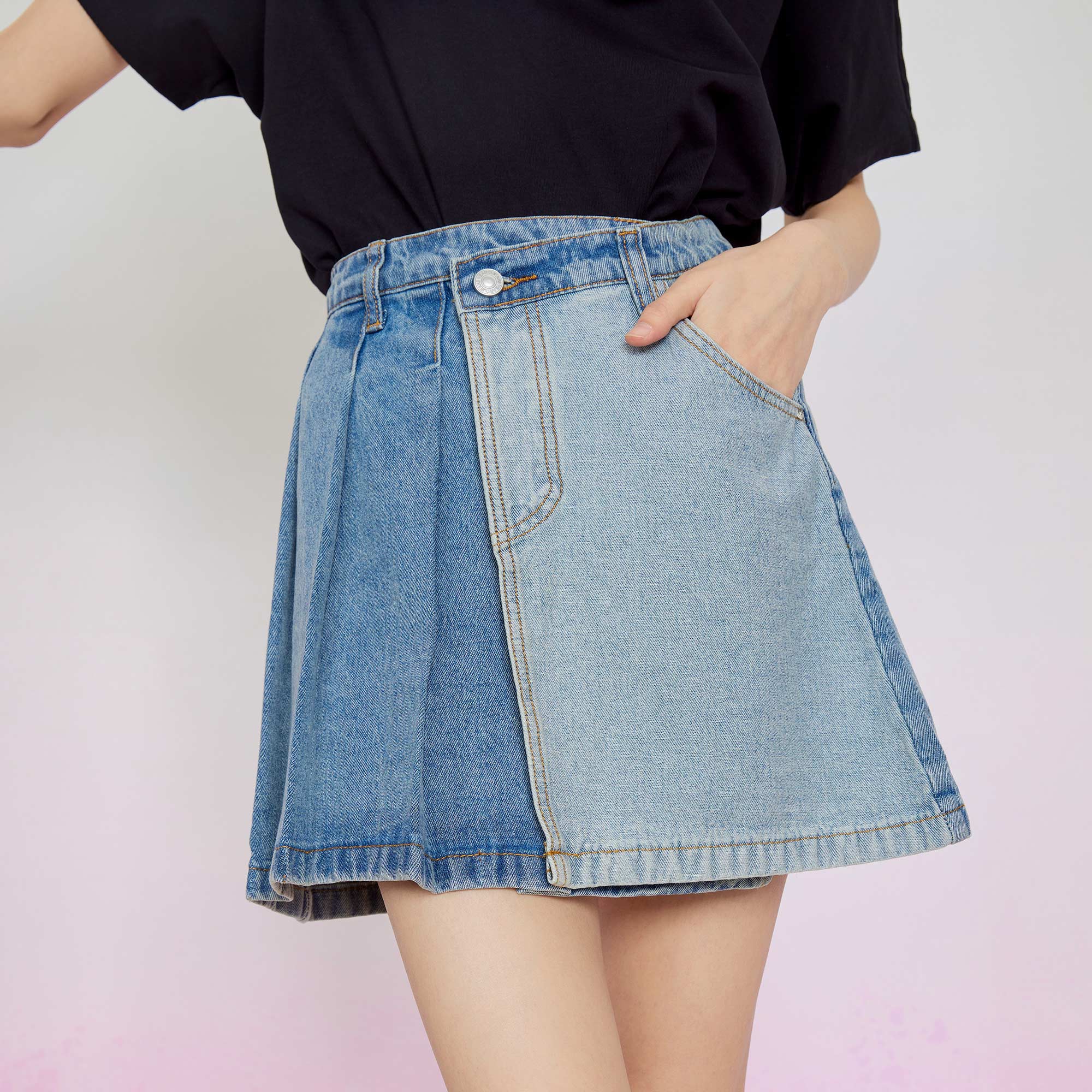 牛仔中腰不对称百褶短裙