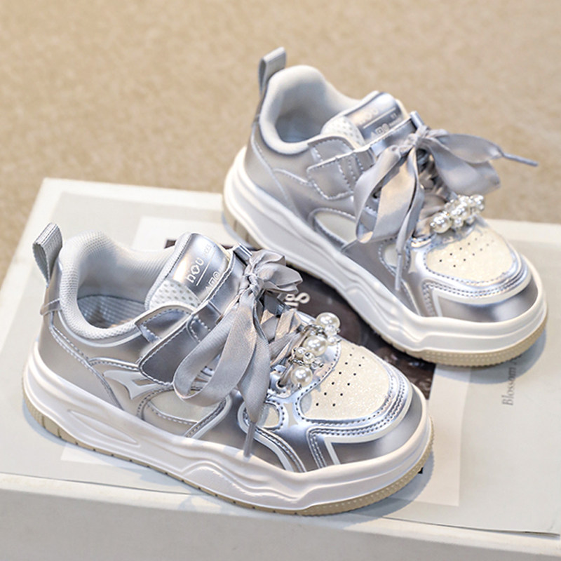 女童鞋子秋季2026新款儿童运动鞋女孩休闲银色公主板鞋潮时尚大童,童鞋/婴儿鞋/亲子鞋,板鞋,淘宝优惠券,粉丝福利购,淘宝优惠卷