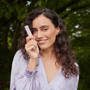 德国lavera拉薇有机滋润彩色有颜色润唇膏淡色口红儿童女童排名