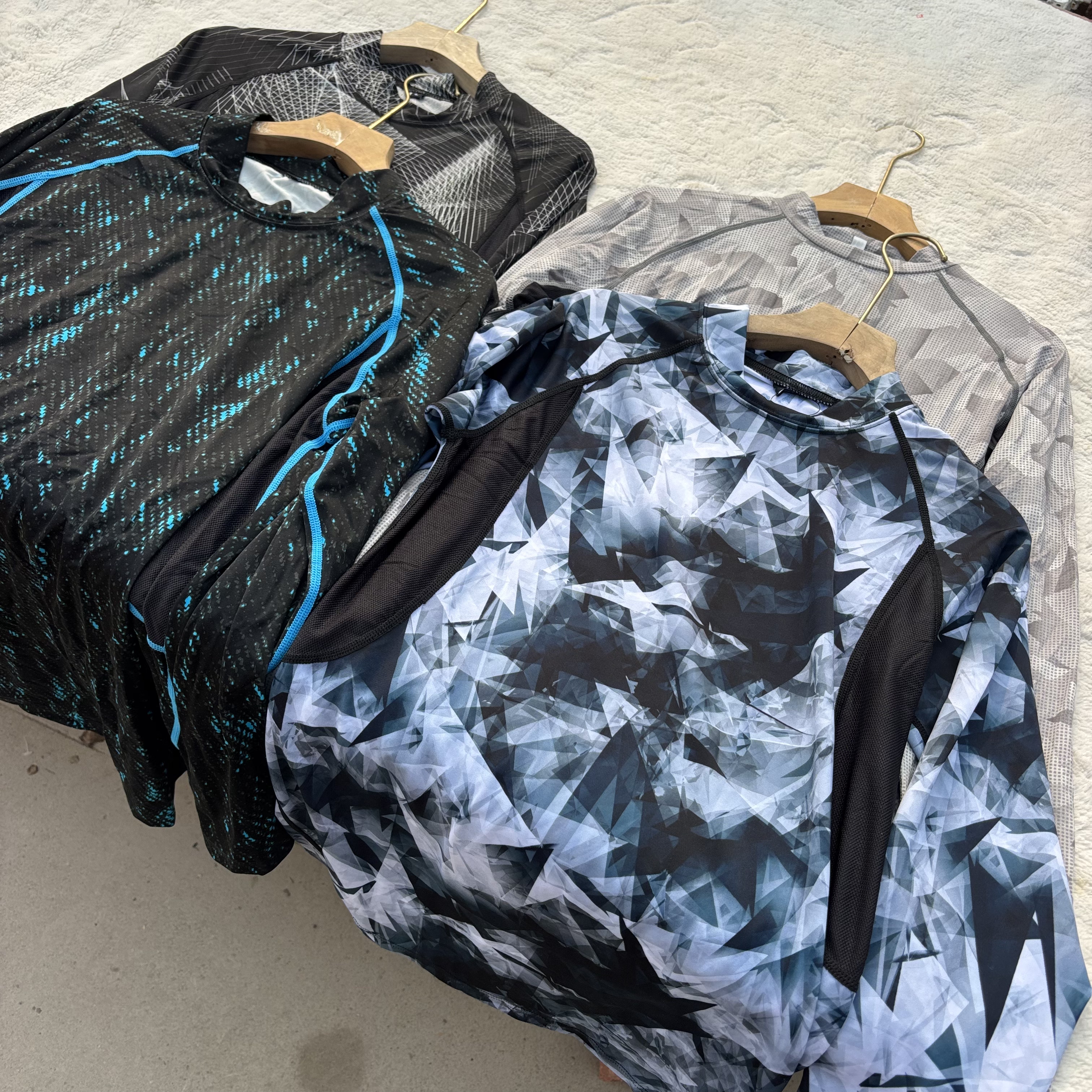 日本老牌!外贸日单男薄款健身衣圆领长袖防晒运动速干紧身高弹T恤