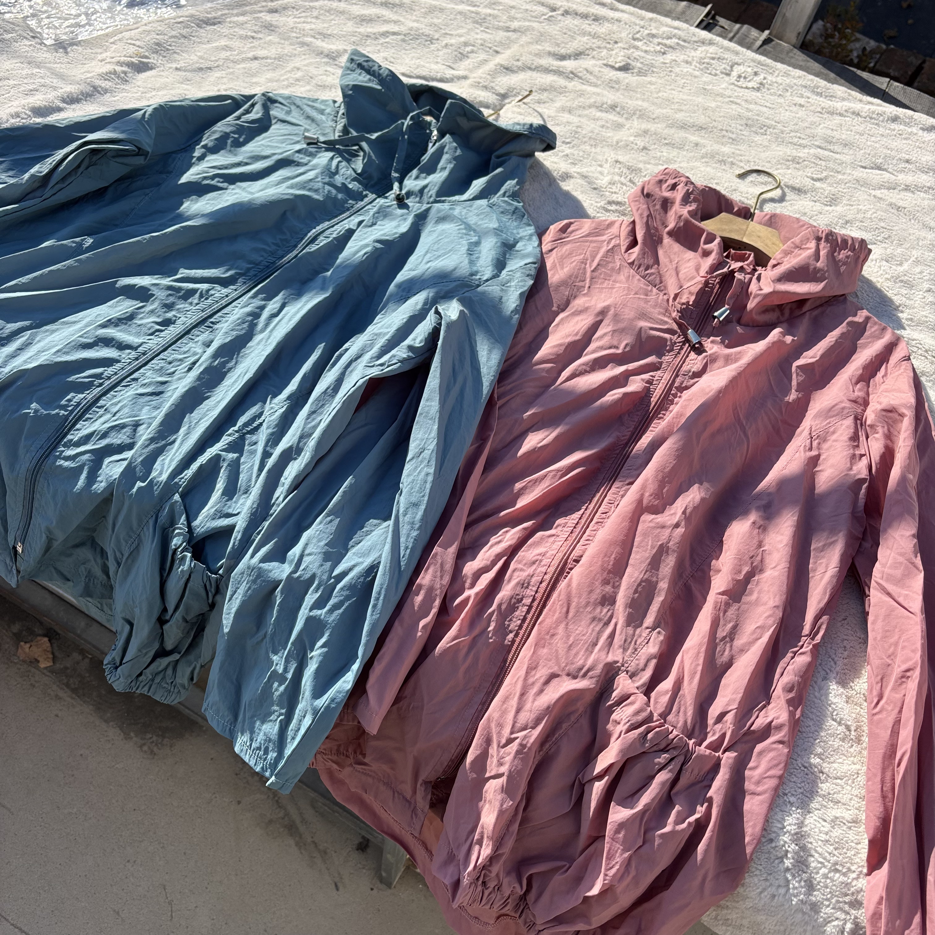 日单贵货!功能性面料!外贸女宽松大码休闲防晒衣服超薄连帽外套