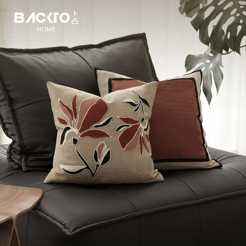 BACKTO卜凸木兰东方中古沙发抱枕新中式绣花靠枕床头靠垫红色