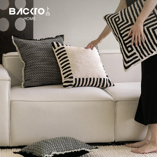 BACKTO卜凸家居法式复古黑白抱枕