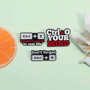 跨境个性程序员快捷键造型胸针卡通键盘按键创意配饰金属徽章工厂