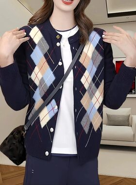 女士圆领常规开衫常规毛针织衫