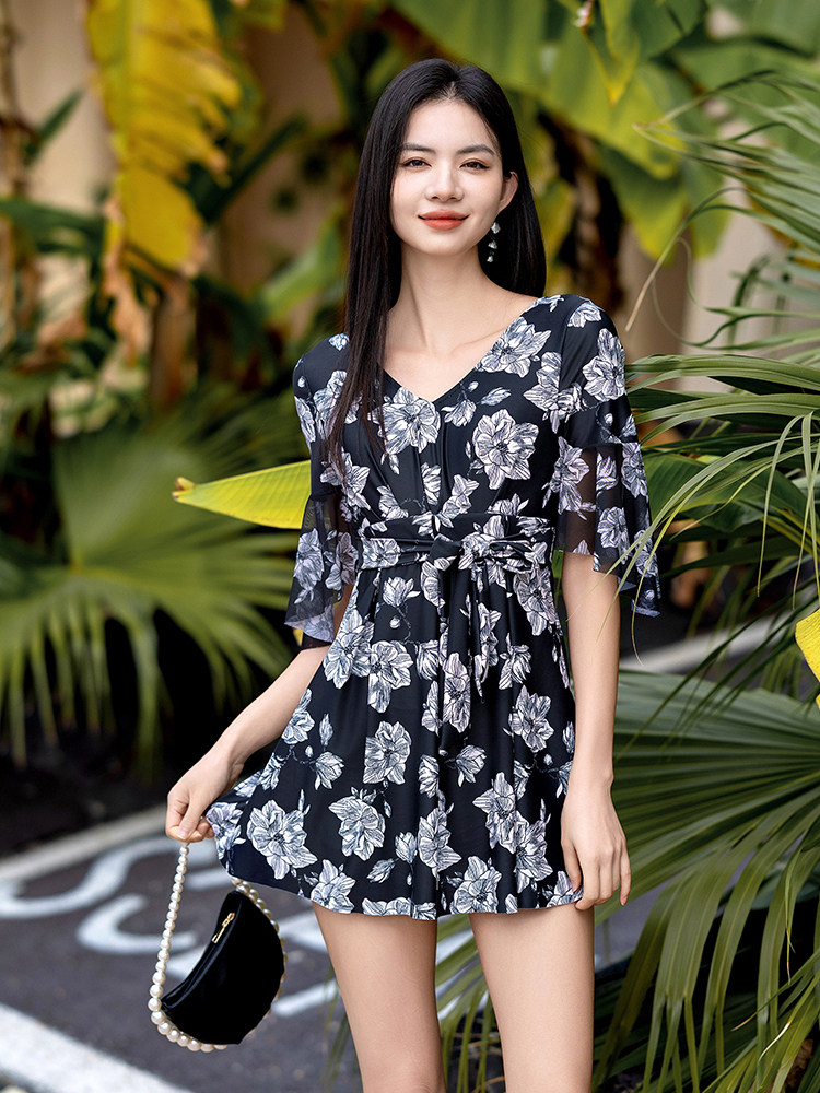热带风情花朵泳装舒漫兴城泳衣气质显瘦沙滩裙 夏日海边度假漫泉