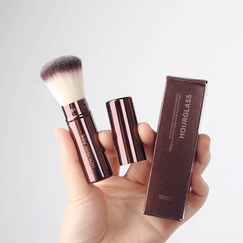 Hourglass软毛伸缩腮红刷