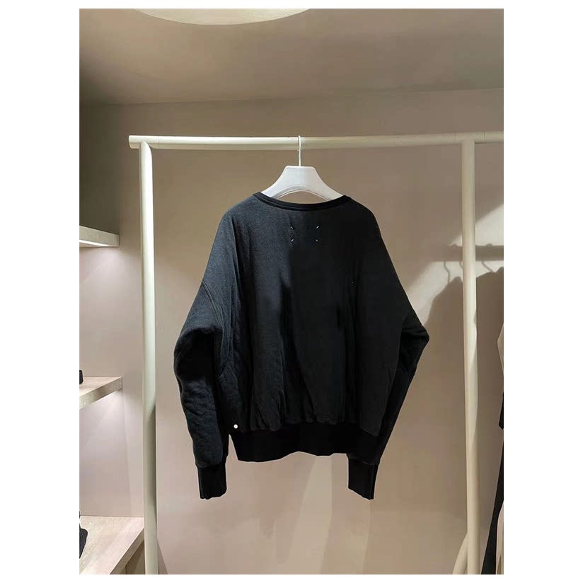 maison margiela 马丁·马吉拉    黑色猫头鹰运动卫衣  s30gu0