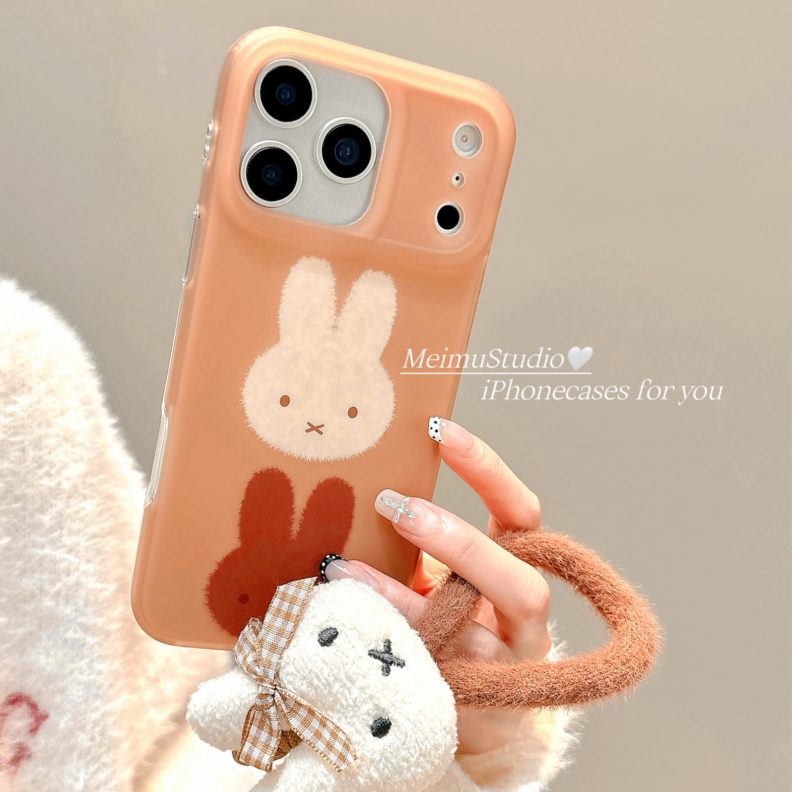 卡通米菲兔挂绳适用苹果手机壳
