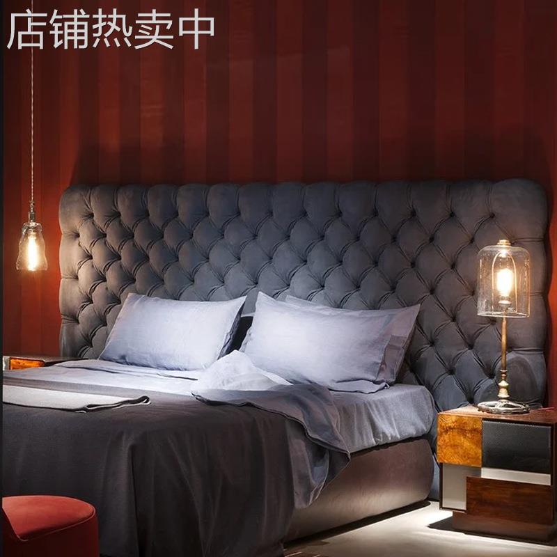 意式极简轻奢布艺大床后现代拉扣磨砂绒大户型主卧双人婚床baxter