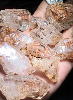 天然白水晶骸骨空心洞古老骨干水晶原石