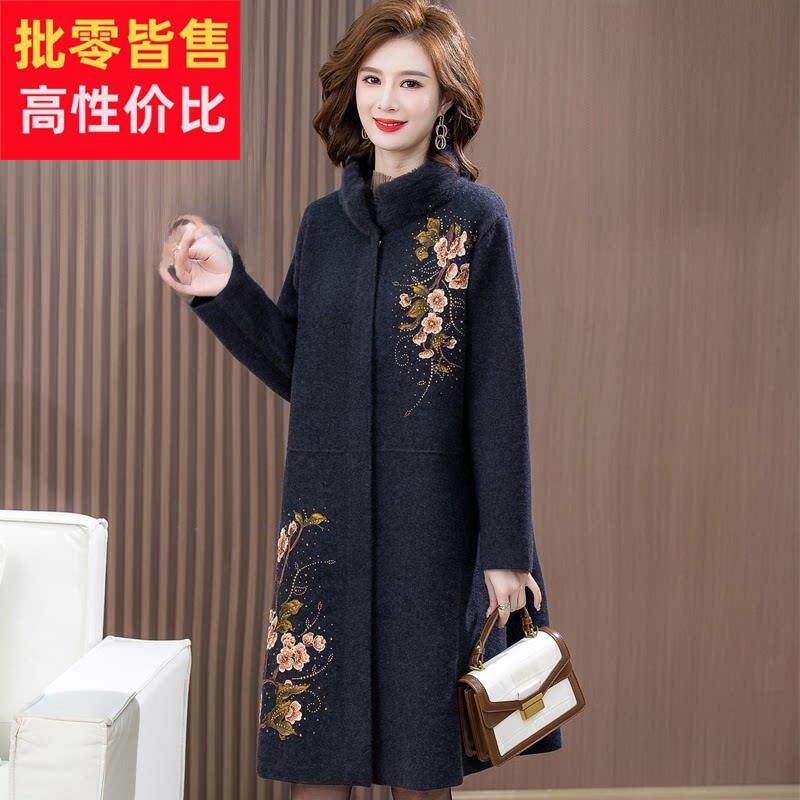 采购产品中老年妇女中长双面羊绒衫，胖妈妈服，秋冬高端服，西式