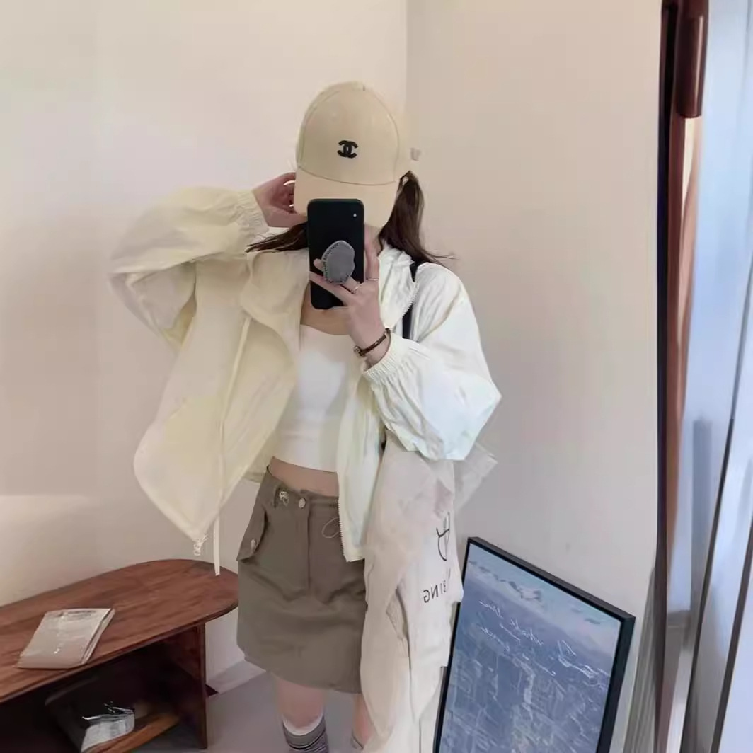 亿涵梦短款连帽防晒衣女夏季防晒运动冲锋衣休闲防晒服外套潮