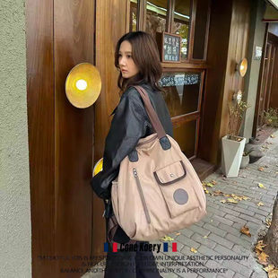 赵昭仪同款双肩包女旅行背包大容量外出短途旅游轻便高颜值妈咪包