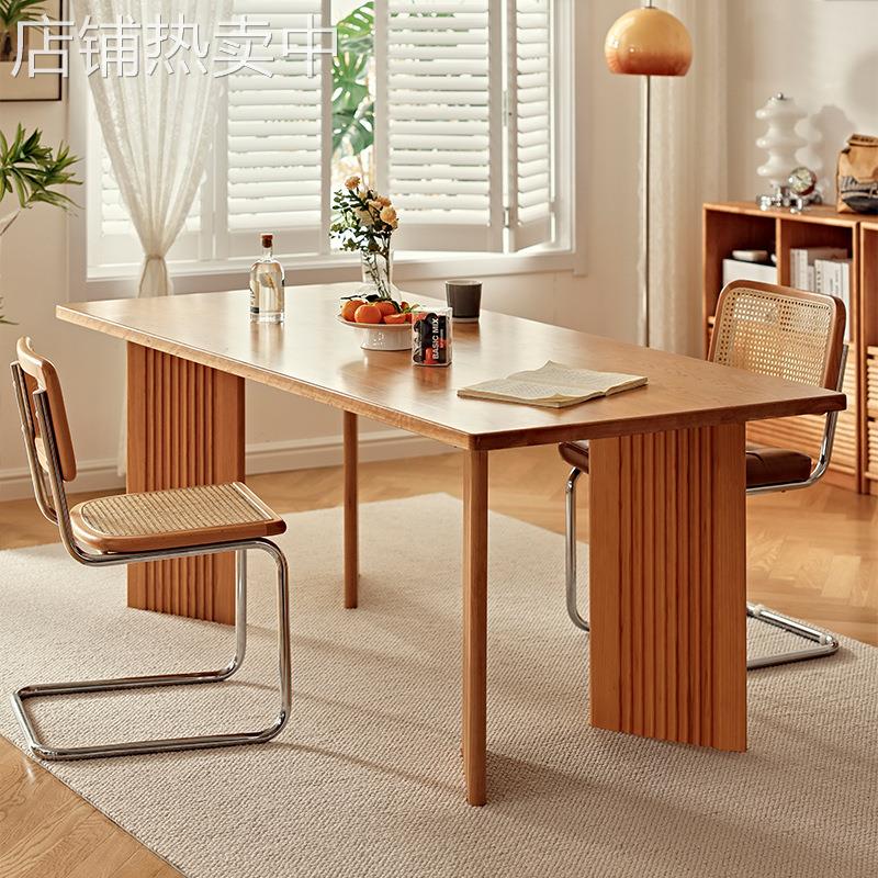 北欧实木餐桌家用客厅吃饭桌椅组合网红民宿洽谈樱桃木大板工作台