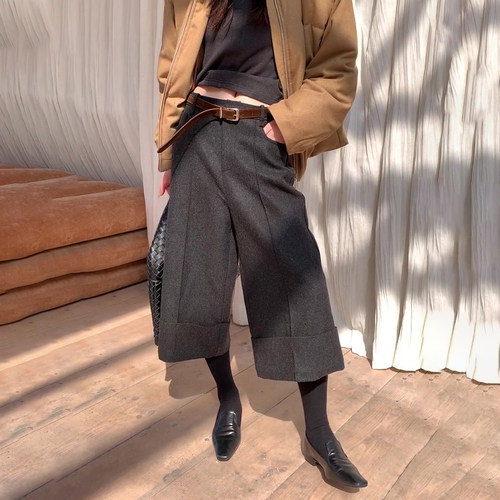 小个子深灰色毛呢七分休闲裤女