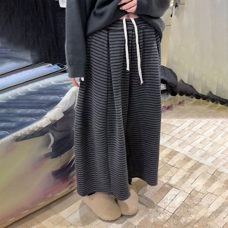 欧货高端定制灰色条纹毛呢大码阔腿裤女2025秋冬新款加厚休闲裤子