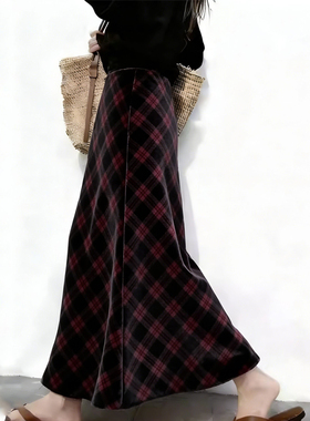 欧货高端定制黑红色格纹大码半身裙女2025冬季新款加厚减龄A字裙