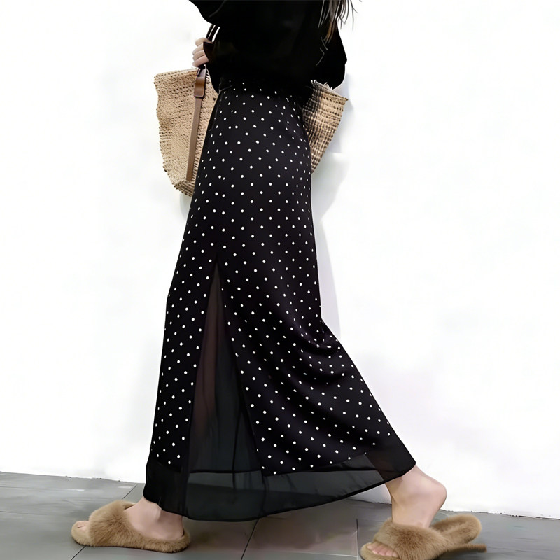 欧货高端定制黑色缎面大码半身裙女2026早春新款波点拼接A字裙子,女装/女士精品,大码半身裙,淘宝优惠券,粉丝福利购,淘宝优惠卷