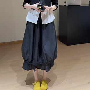 时尚 显瘦流行洋气半身裙 感极简风黑色花边花苞裙女2025年夏季 新款