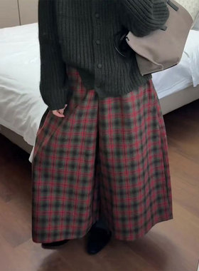 欧货高端定制红色格纹大码阔腿裤女2025冬季新款加厚松弛感休闲裤