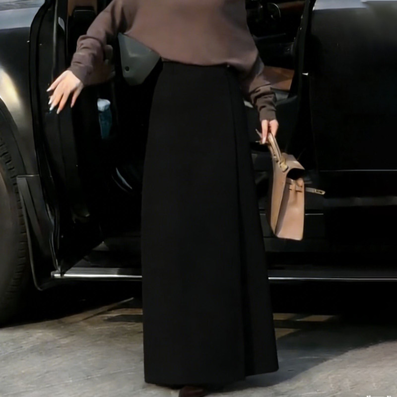 欧货高端定制黑色毛呢大码半身裙女2025冬季新款加厚极简风A字裙,女装/女士精品,大码半身裙,淘宝优惠券,粉丝福利购,淘宝优惠卷