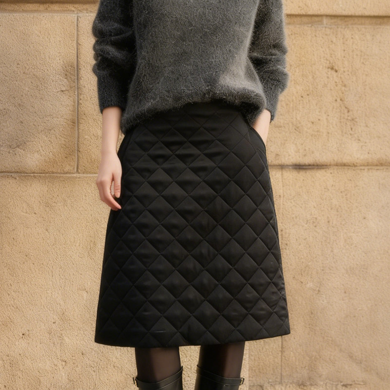 欧货高端定制黑色菱格大码半身裙女2025冬季新款加厚减龄A字裙子,女装/女士精品,大码半身裙,淘宝优惠券,粉丝福利购,淘宝优惠卷