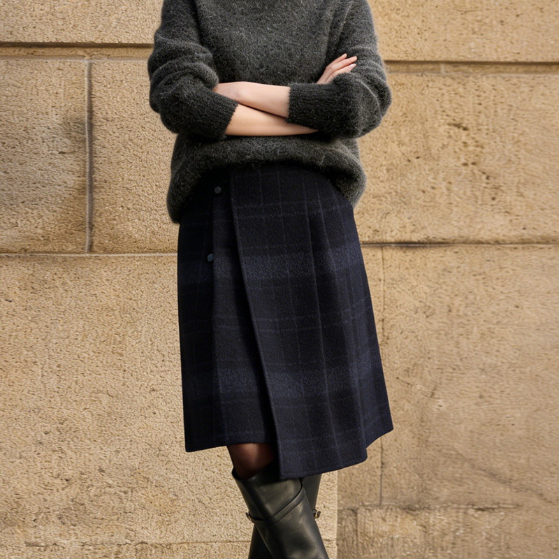 欧货高端定制藏蓝色毛呢大码半身裙女2026早春新款细格纹A字裙子,女装/女士精品,大码半身裙,淘宝优惠券,粉丝福利购,淘宝优惠卷