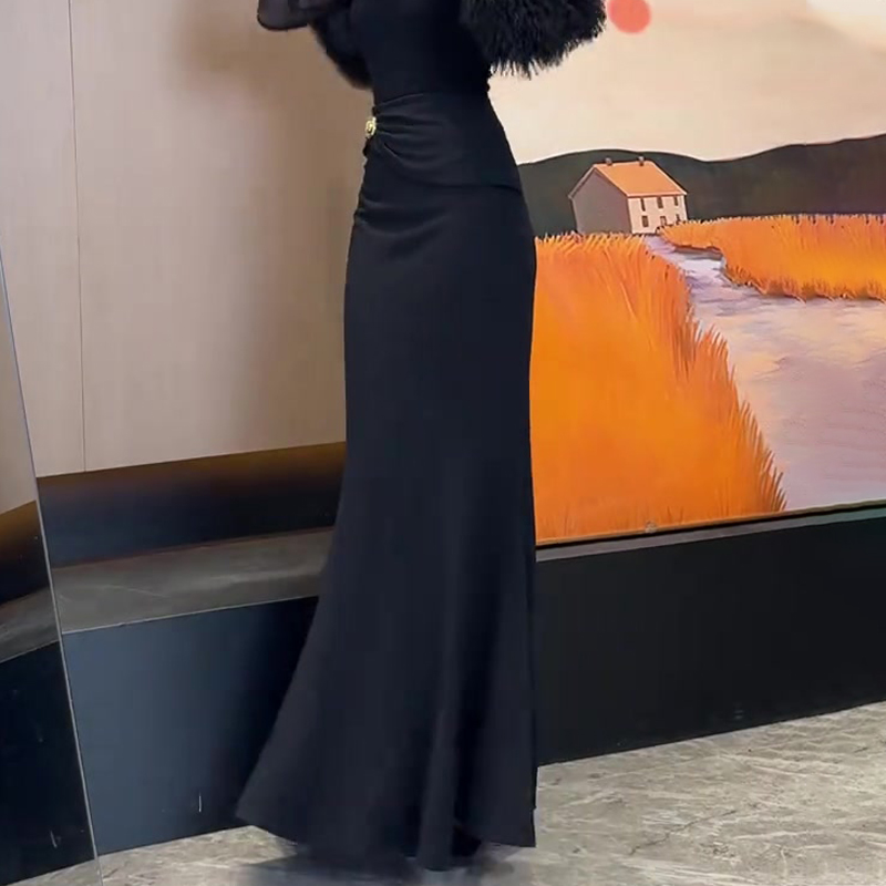 欧货高端黑色气质毛呢鱼尾半身裙