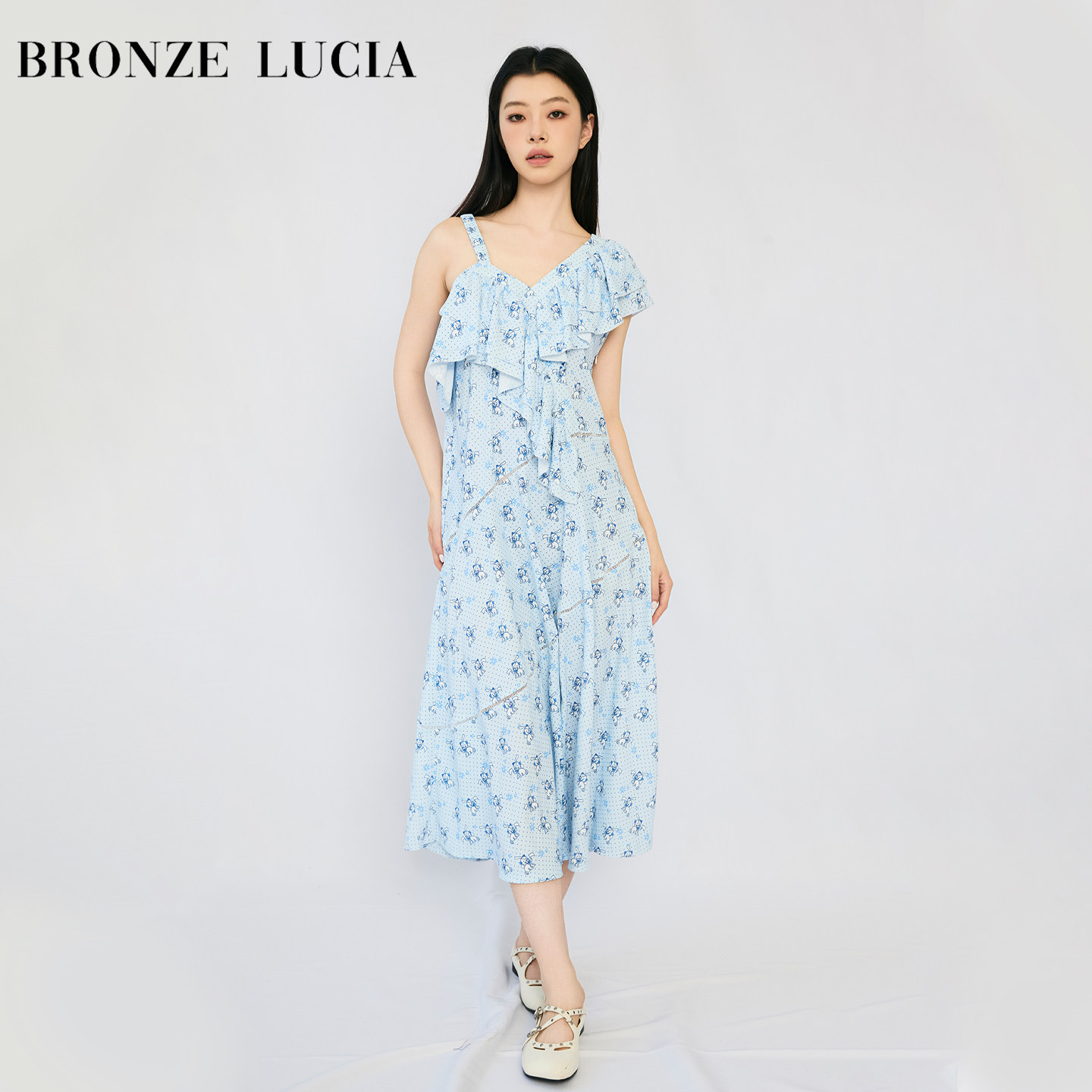 Bronze Lucia原创设计感蓝白不对称小马波点斜肩吊带露肩连衣裙夏