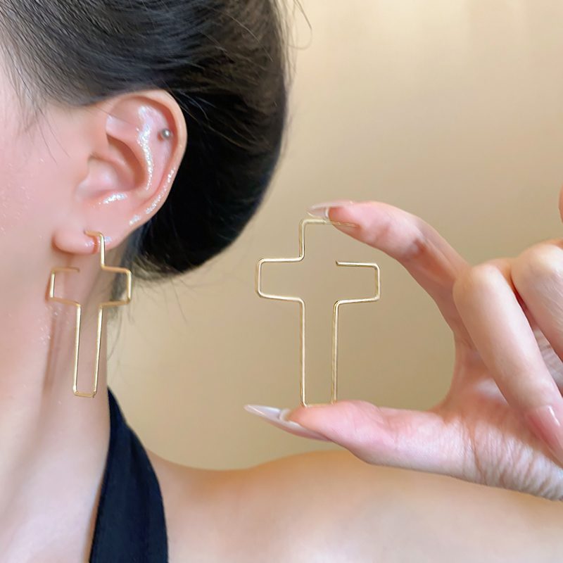 欧美金属线条十字架耳环女