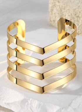 欧美跨境夸张大宽袖口女金属手镯部落风开口雕刻花纹复古手饰批