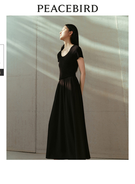 太平鸟黑色拼接连衣裙女夏季新款时尚针织裙短袖收腰假两件小黑裙