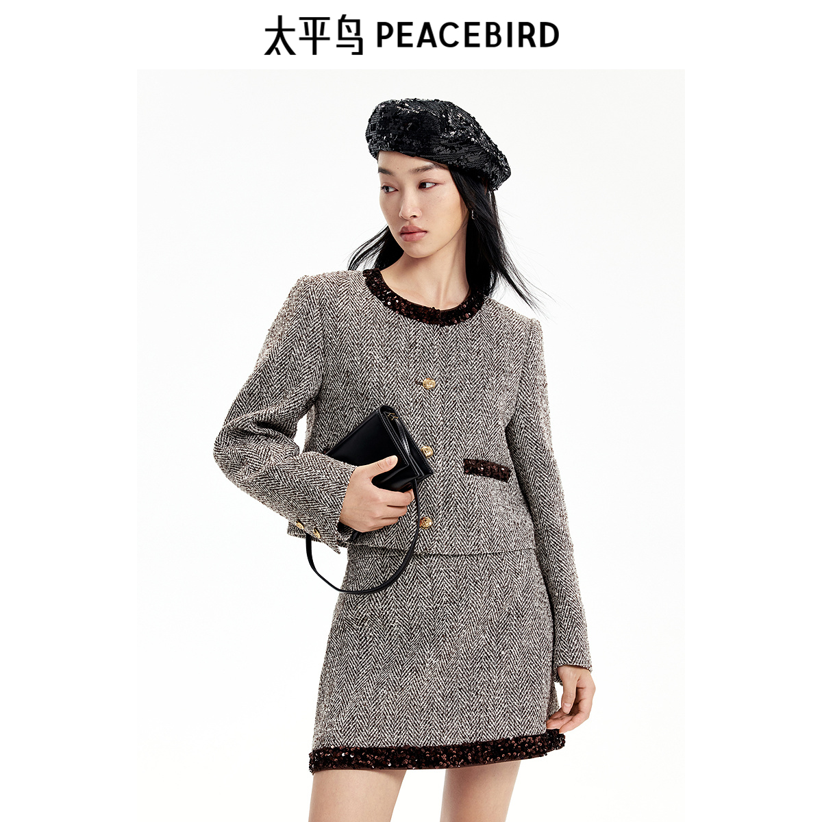 【商场同款】太平鸟女装年秋季新款亮片拼接外套A1BBE3505