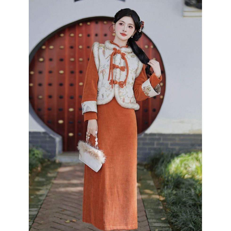 2025秋冬新中式旗袍改良年轻款民国风小个子红色刺绣日常可穿