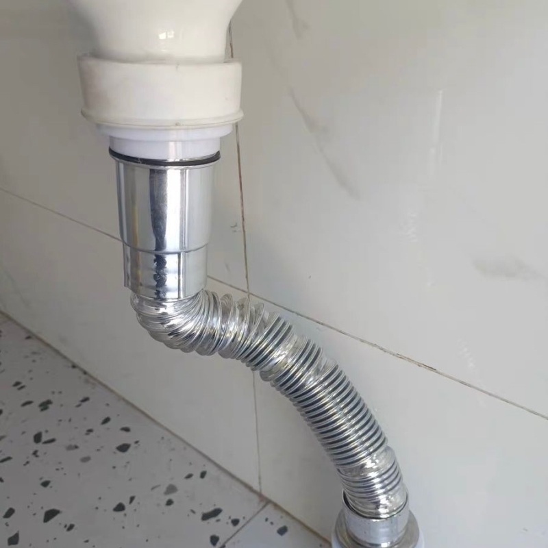 排水管小便池壁挂尿池挂便器排尿卫生间下水管男用小便器尿斗